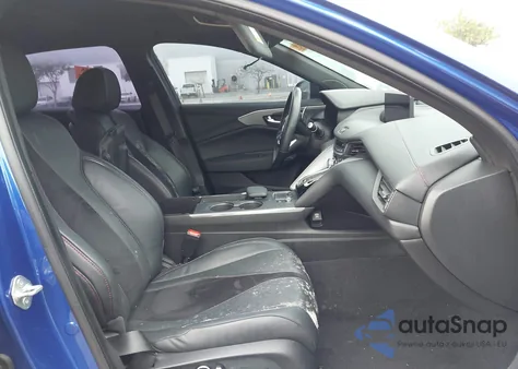 2021 Acura Tlx A-Spec Package z USA, uszkodzony, nr VIN 19UUB6F55MA000532